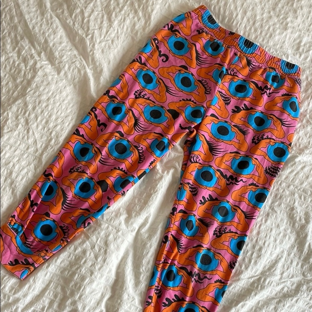 Nooworks psychedelic eye joggers.